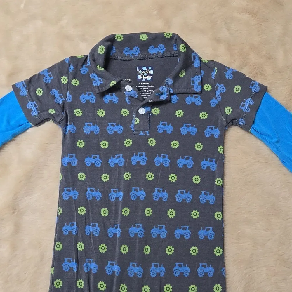 KICKEE PANTS CHARCOAL WITH TRACTORS AND TIRES ROMPER, SIZE 18-24 MONTHS